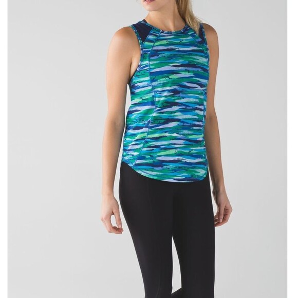 lululemon athletica Tops - Lululemon Sculp Tank Top Seven Wonders Multi Hero Blue Medium 8?